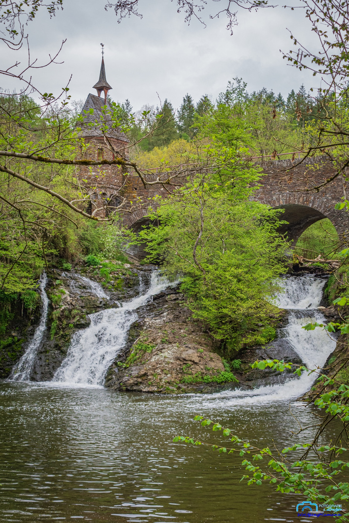 Elzbachwasserfall