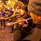 Em Bebbi Sy Jazz zur Weihnachtszeit auf dem Marktplatz