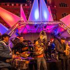 Em Bebbi Sy Jazz zur Weihnachtszeit vor dem Rathaus