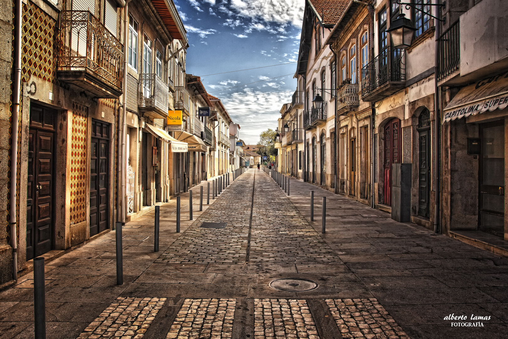 em qualquer rua de qualquer cidade em qualquer praça de qualquer país