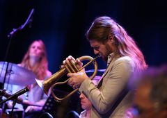 EM2A1063_v2b_Mebus_v2nov25_vMTfoto