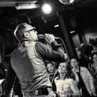 EM2A3277_v14_SW_Oldsc_e20_col_bea_vocal_kiste_7dez24