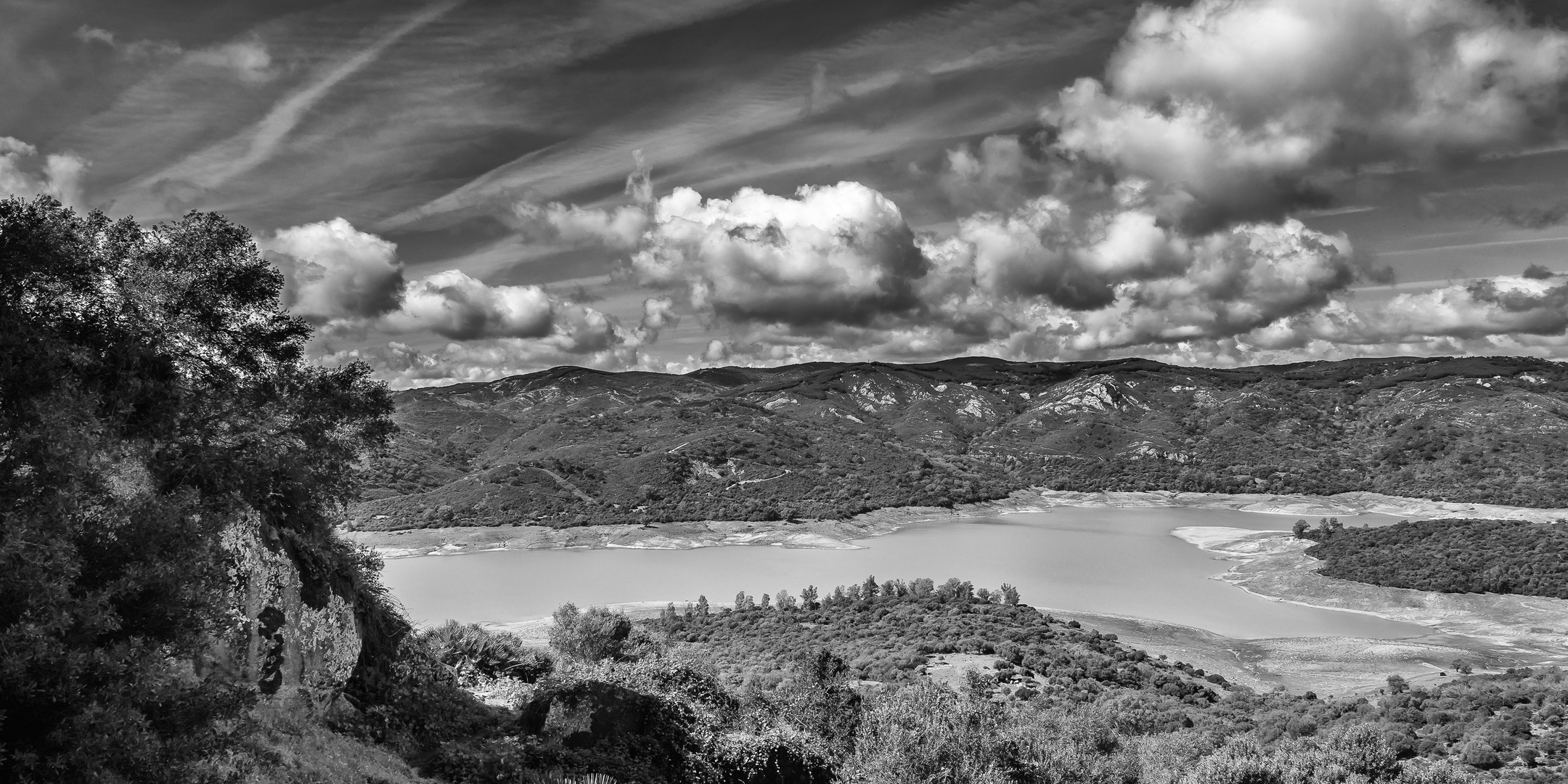 ****Embalse del Guadarranque****