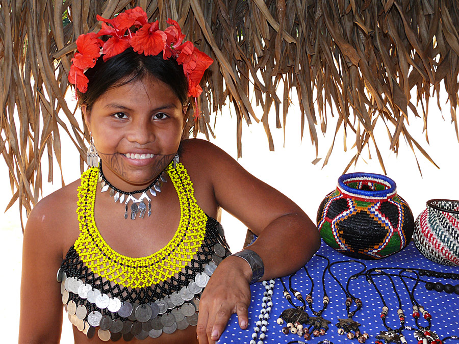 Embera-Indianerin