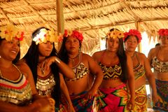 embera_dance