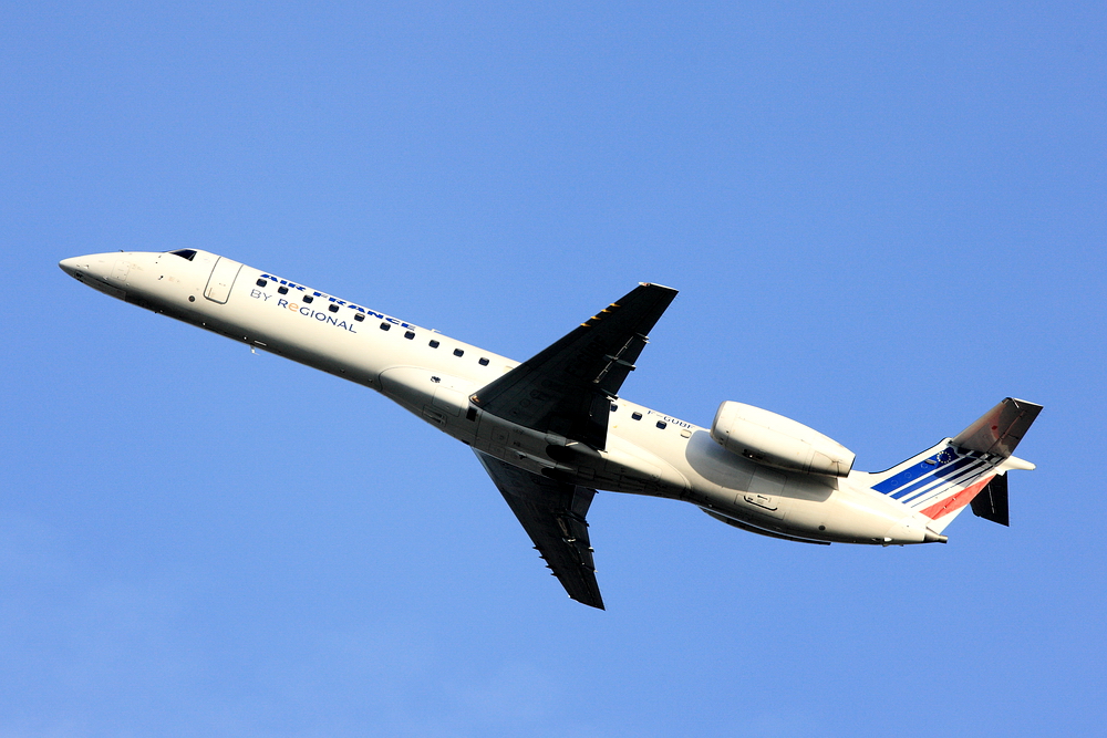 Embraer 145