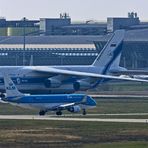 Embraer 190LR vs Antonov AN 124