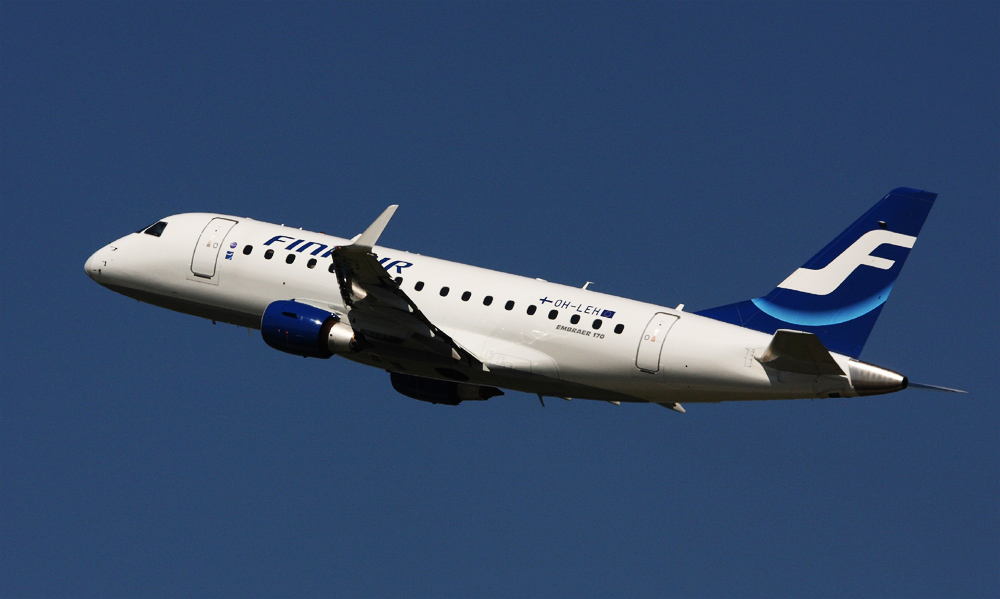 Embraer ERJ-170-100LR beim Start