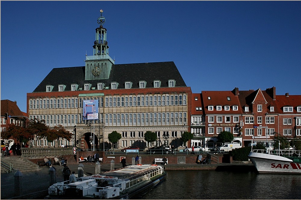 Emden ... das Rathaus