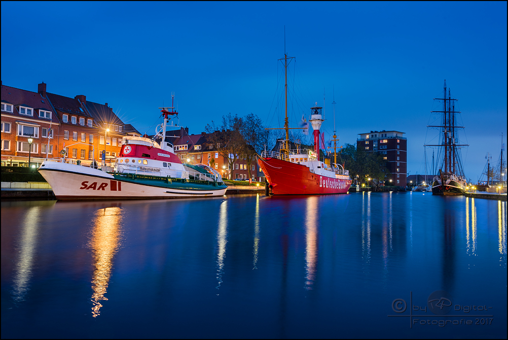 Emden, Ratsdelft und Museumsschiffe