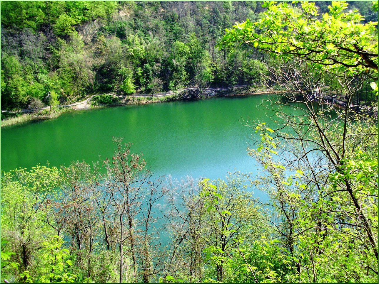 Emerald Lake in May