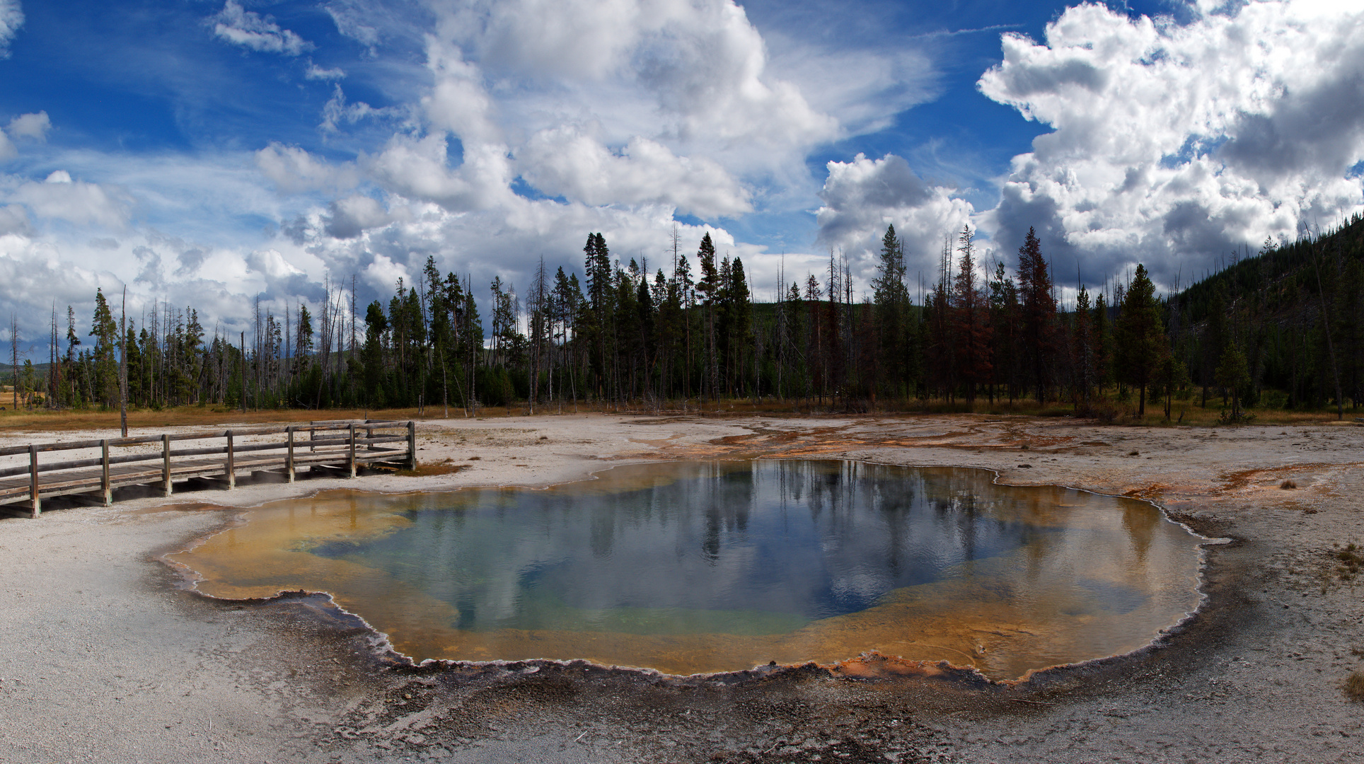 Emerald Pool im Yellowstone N. P.