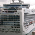 Emerald Princess im Hafen von Livorno