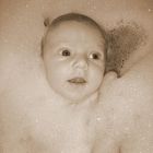 Emily - Aurora beim baden