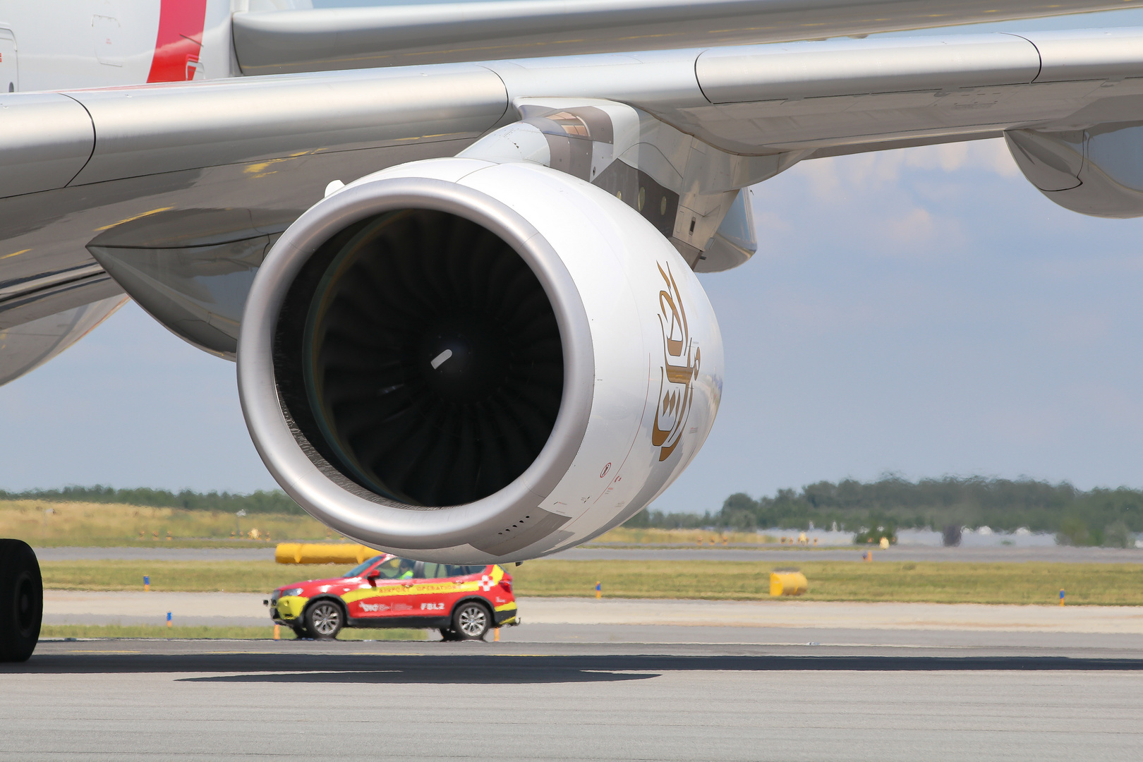 Emirates A380-800 Engine