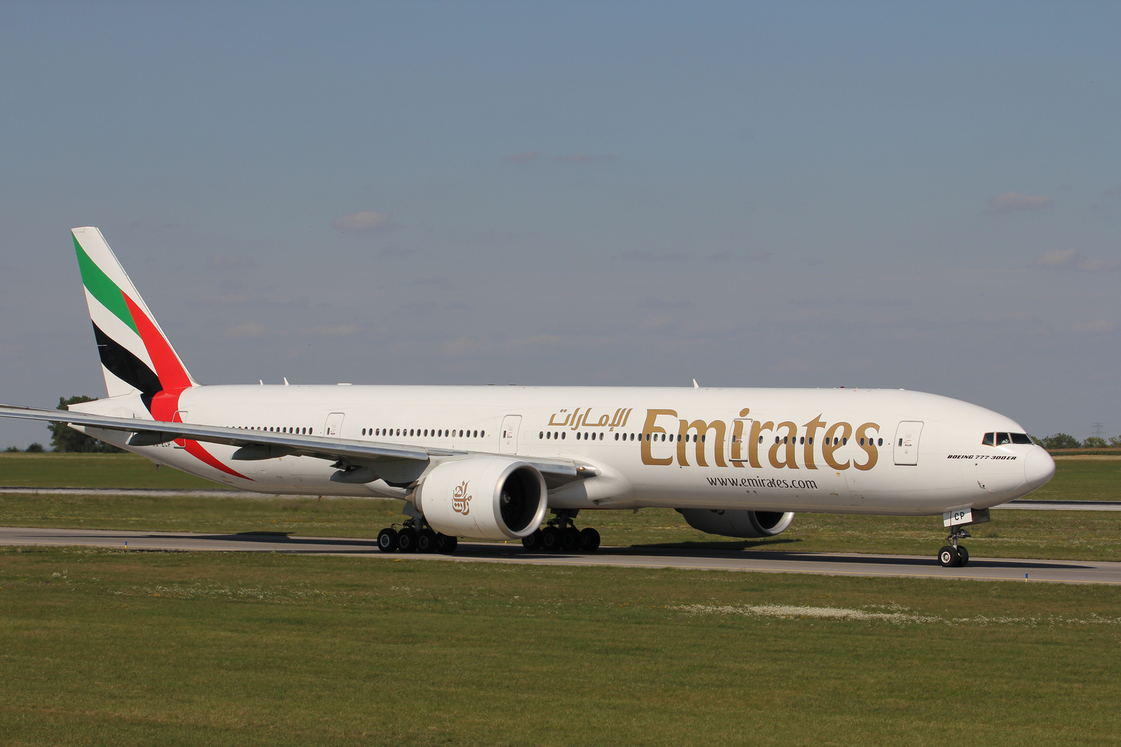 Emirates A6-ECP