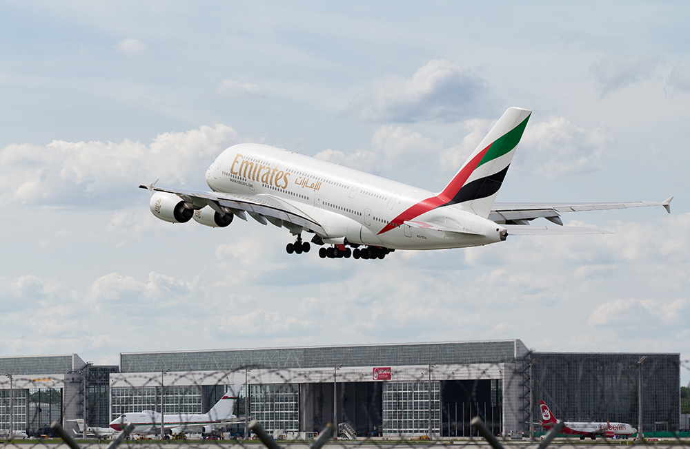 Emirates Airbus A380 am Start in München