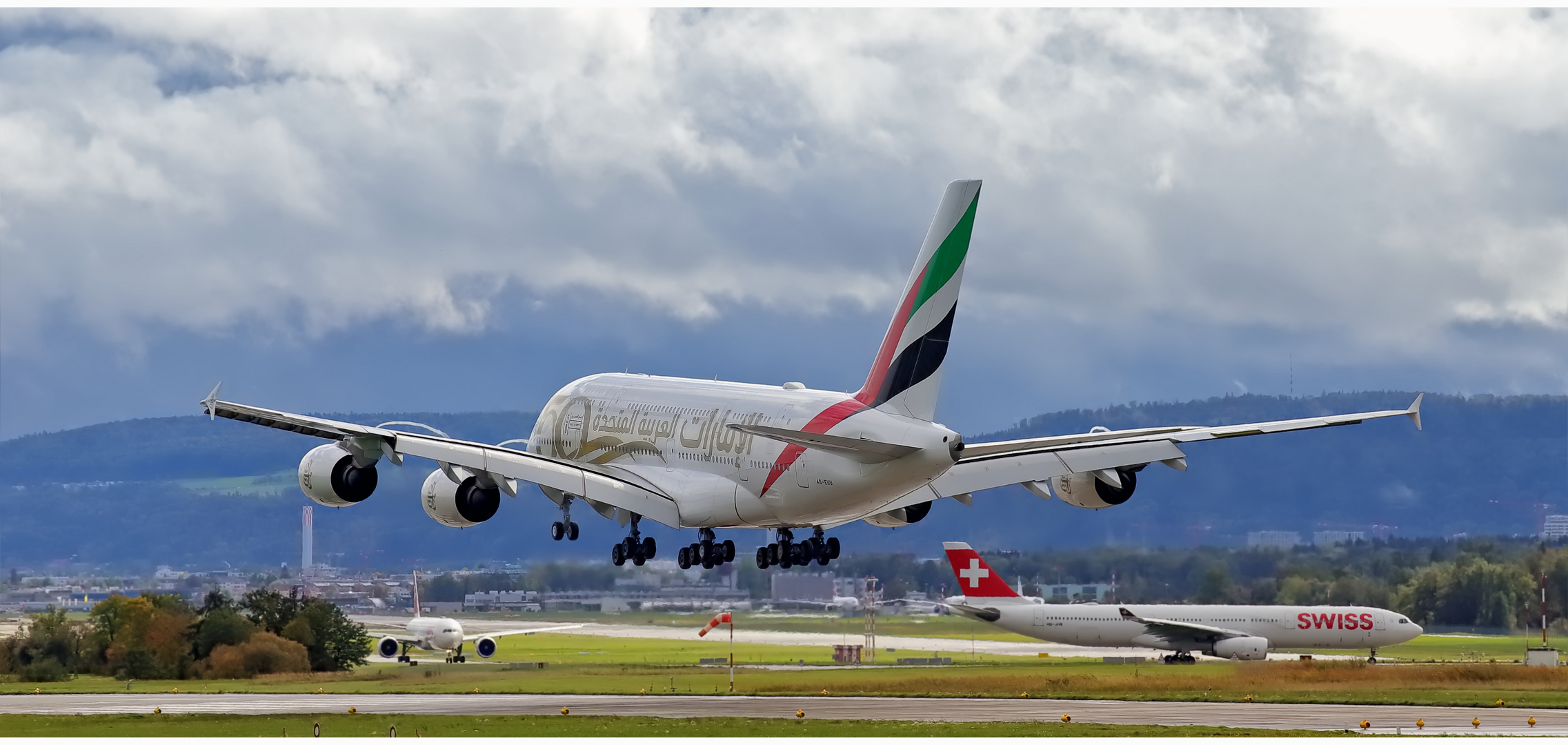 Emirates Airlines A6 - EUU 