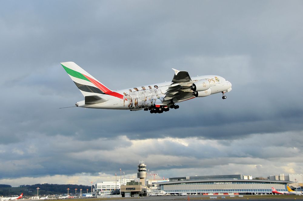 Emirates Airlines Airbus A380 A6-EOA