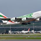 Emirates Airlines Airbus A380 A6-EOJ 