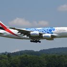 Emirates Airlines Airbus A380 A6-EOT 