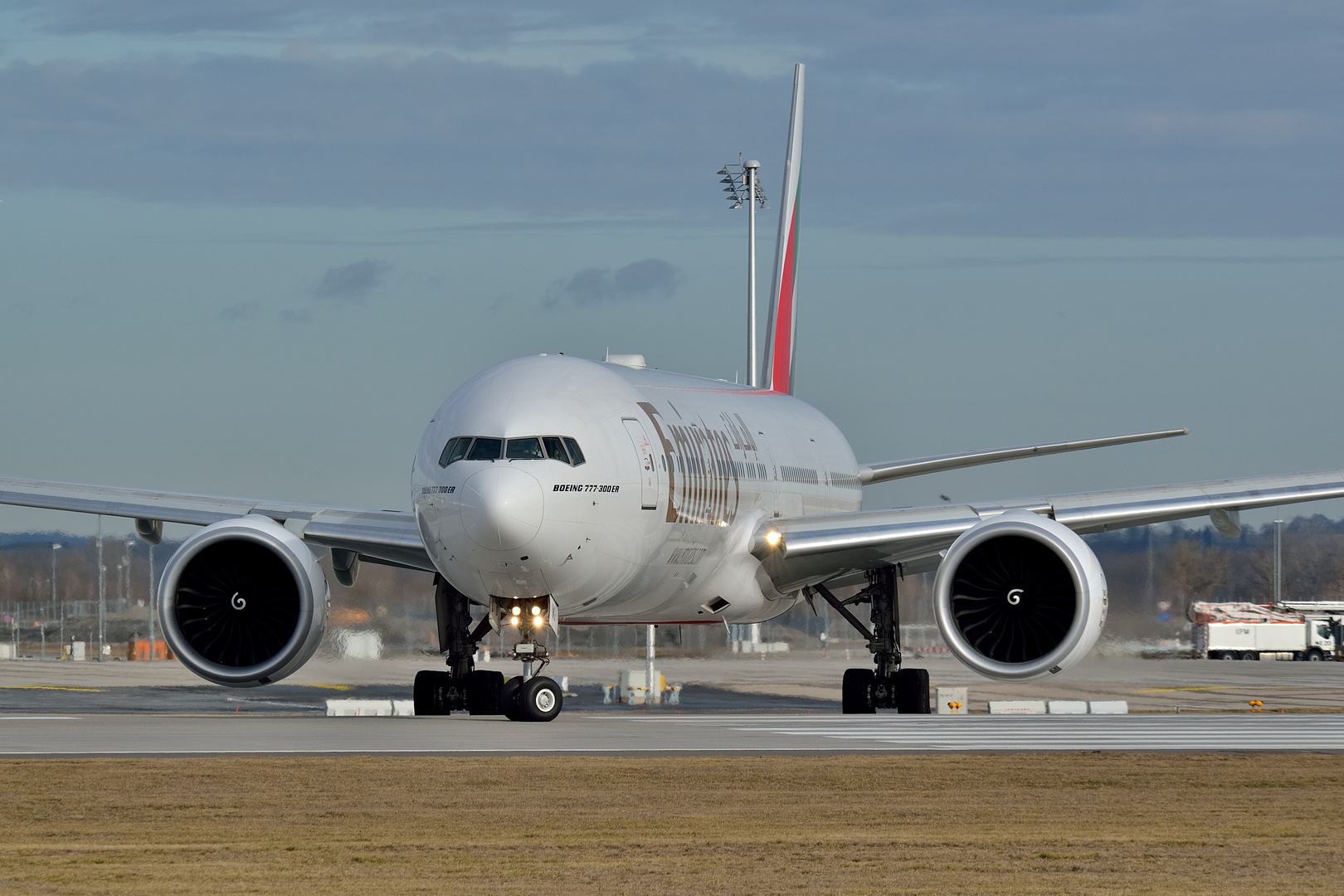 Emirates - B777-300ER