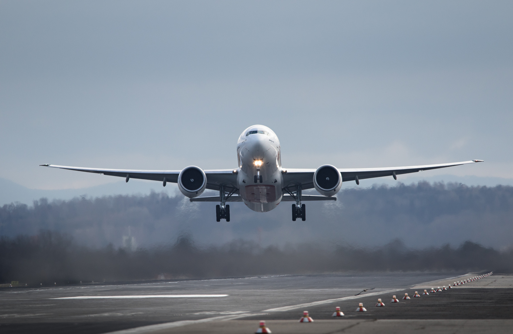 *EMIRATES BOEING 777F A6-EFO*