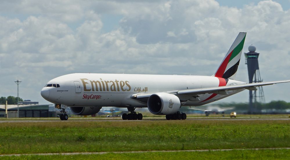 EMIRATES SKY CARGO