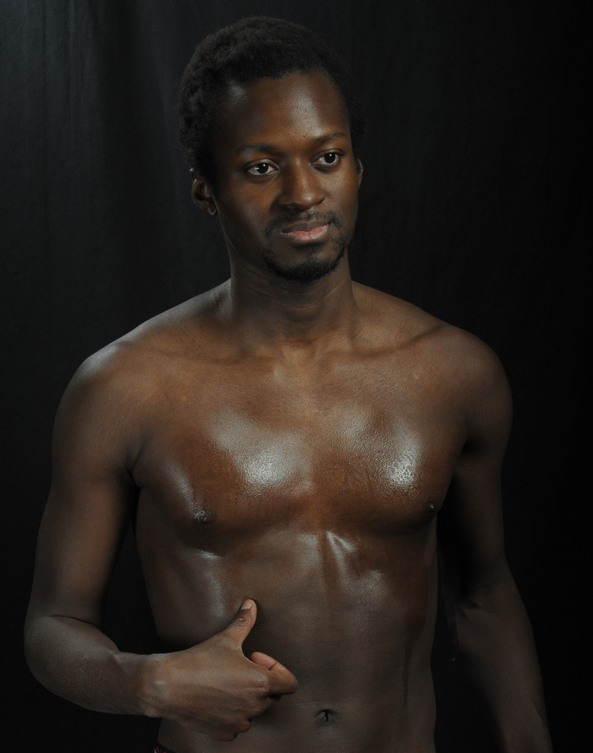 Emmanuel Buriez portrayal in body