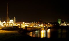 Emmerich am Rhein bei Nacht