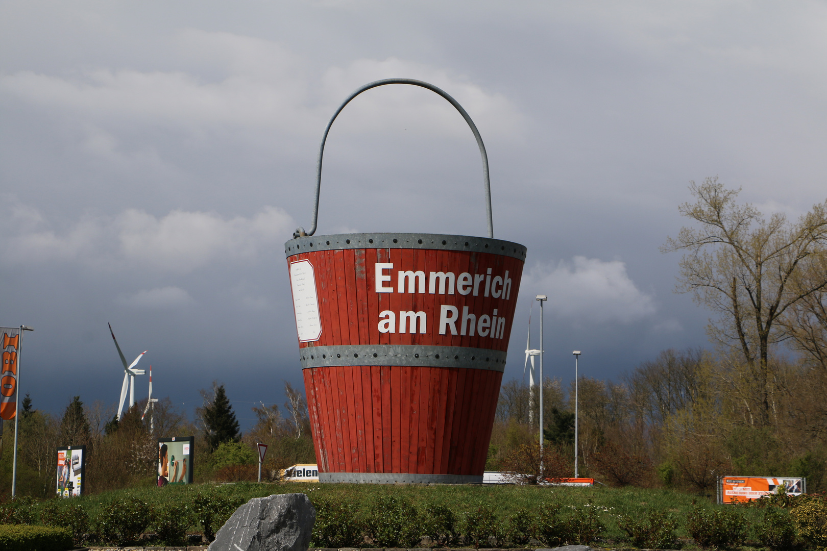 Emmerich am Rhein - Der Eimer