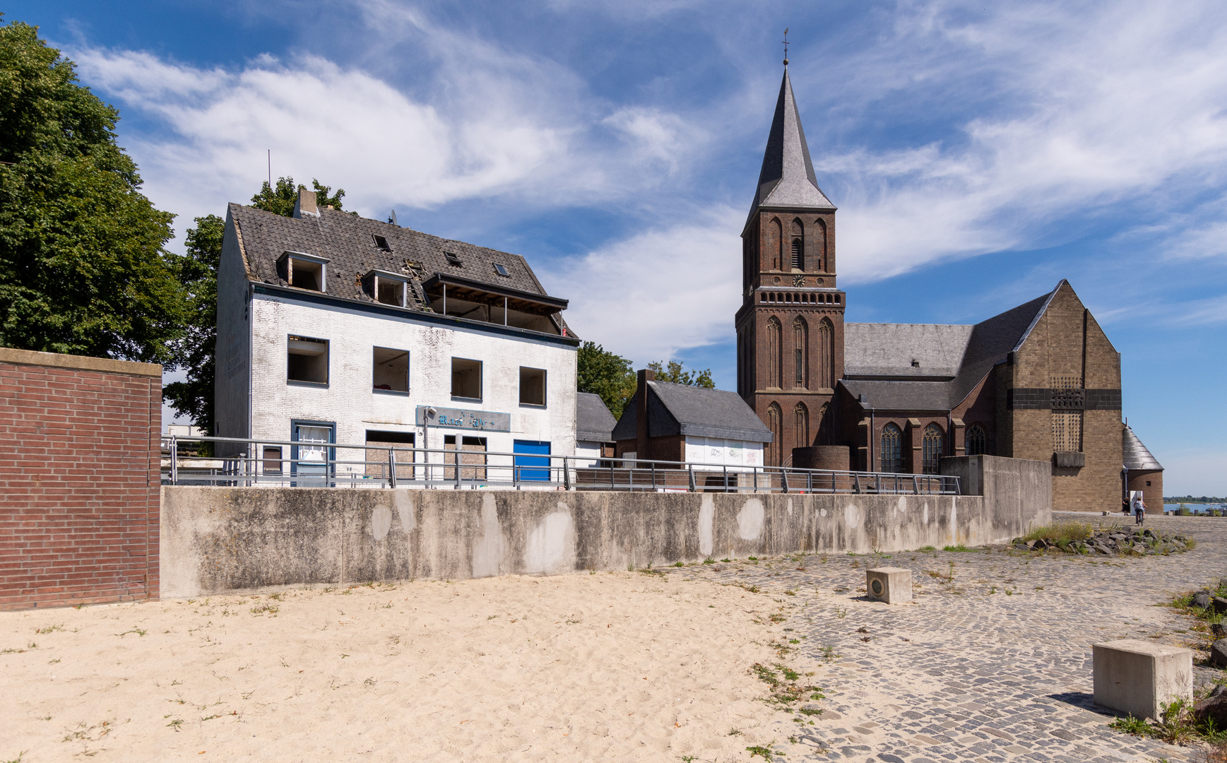 Emmerich - Rheinpromenade - St.Martini Kirche - 10