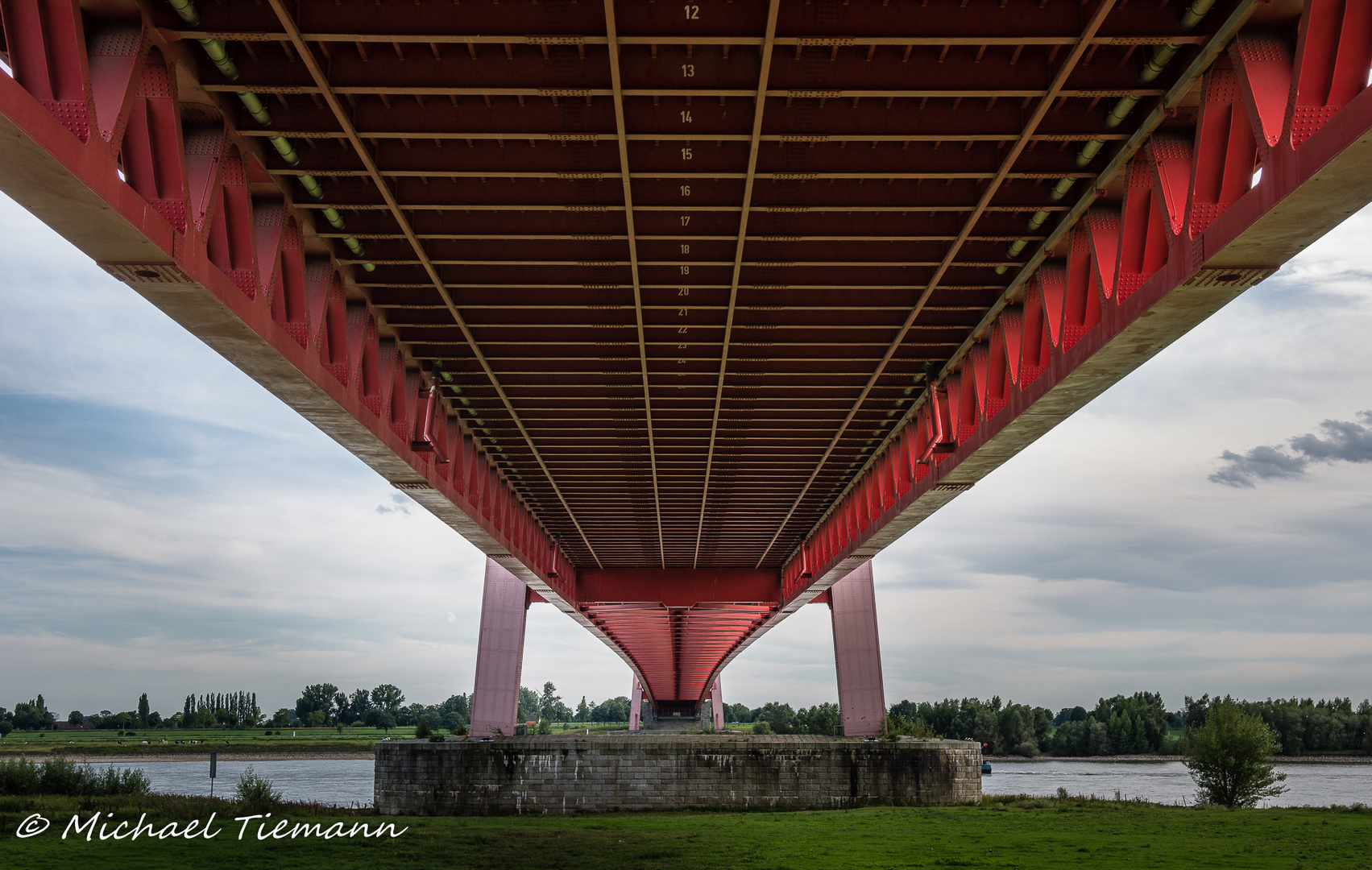 Emmericher Rheinbrücke