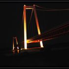 Emmericher Rheinbrücke bei Nacht