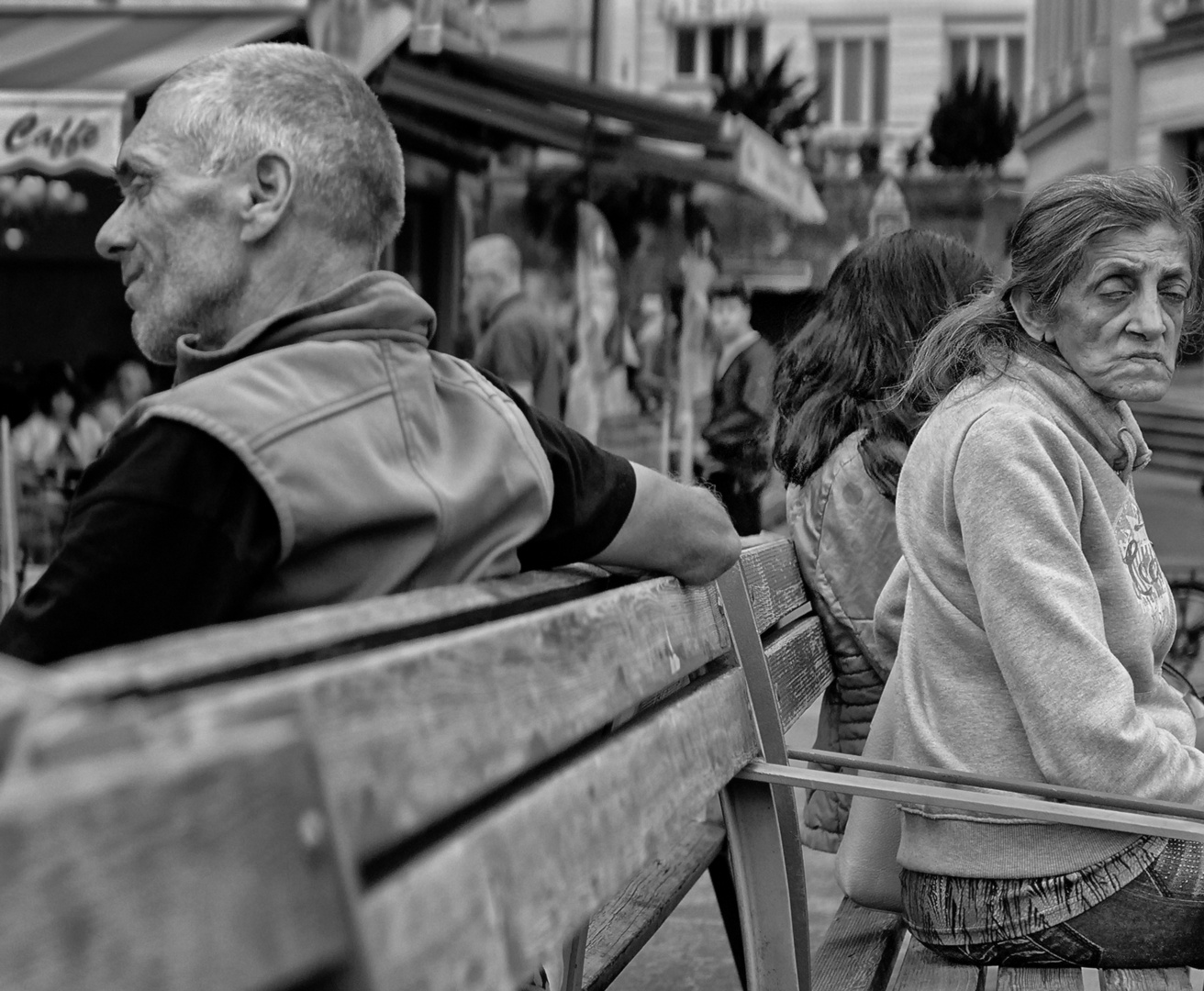 Emotions on a street bench 