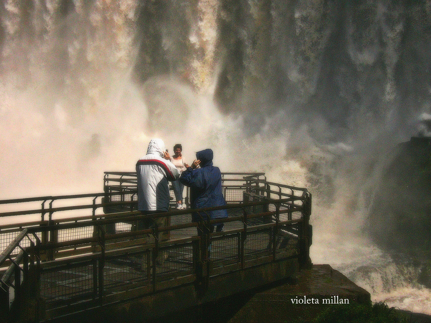 EMPAPÁNDOME EN LAS CATARATAS DEL IGUAZU