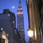 Empire State Building in Lighting in Pink