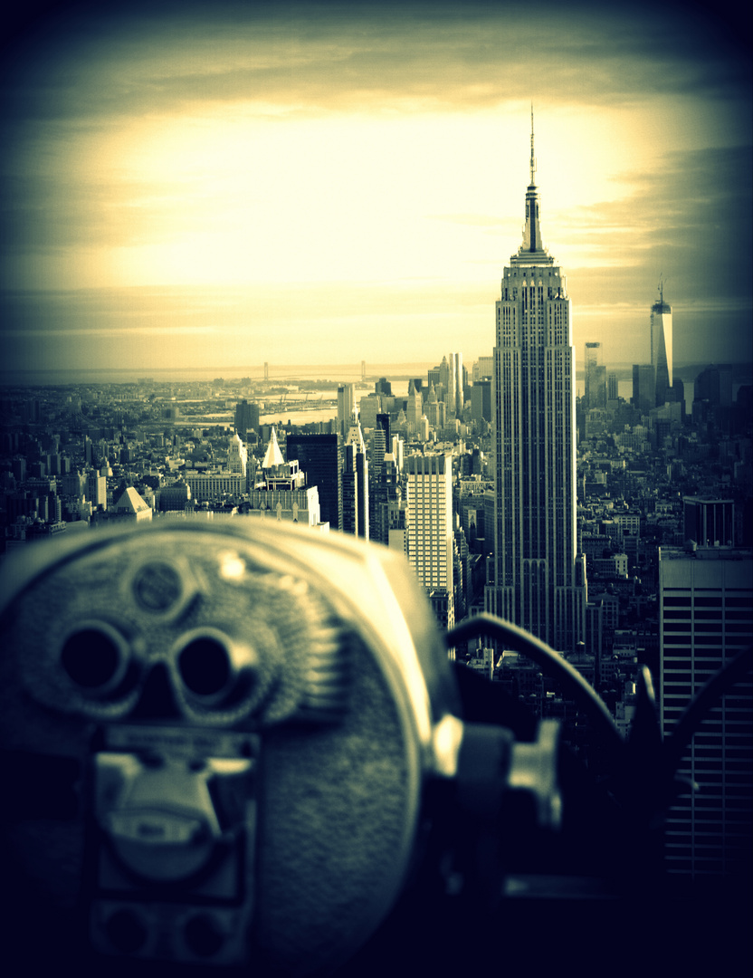 - empire state building new york -