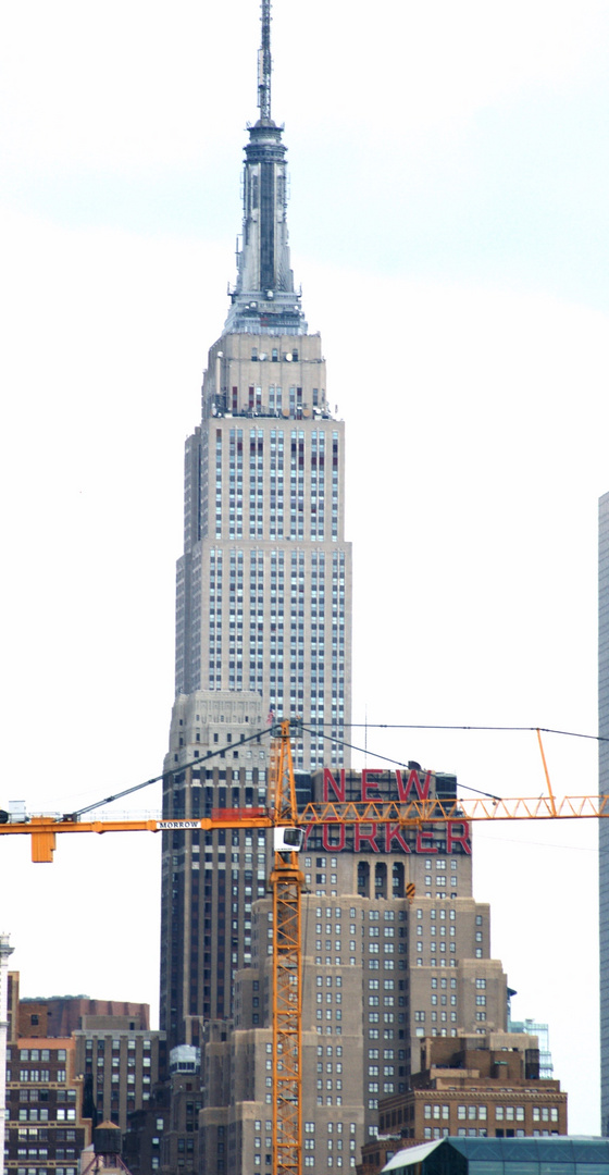 Empire State Building & New Yorker Rooftops, NYC, New York City, Manhattan, USA