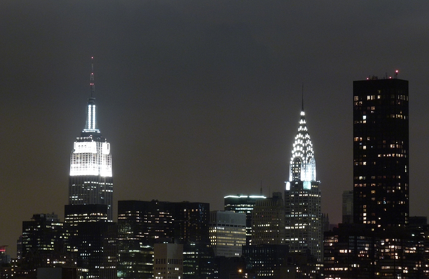 ...Empire und Chrysler Building...