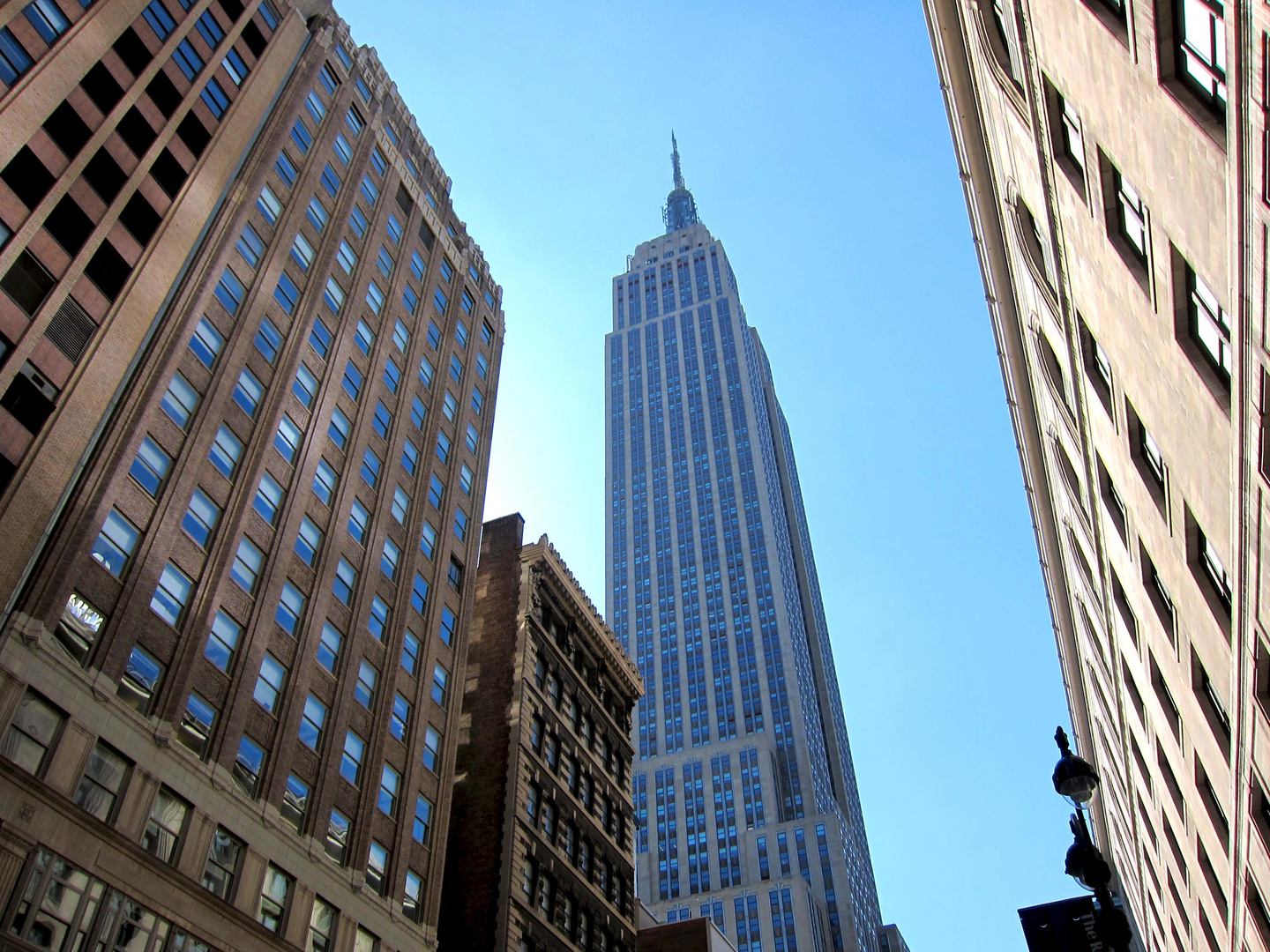 Empirestate Building