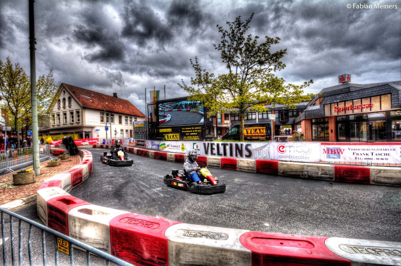 Emsland Grand Prix, mittlerer Streckenabschnitt mit Blick auf die Leinwand