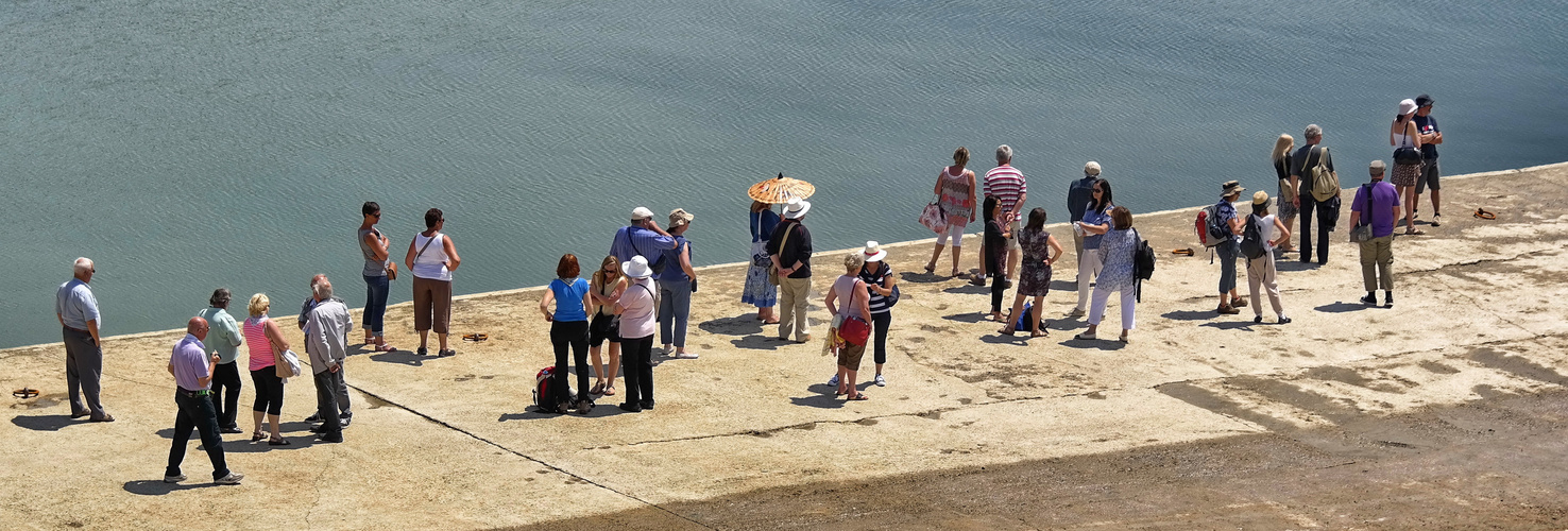 En attendant le ferry à Dinard