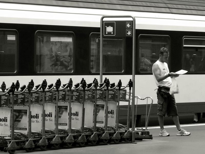 En attendant le train, Luzern, Suisse