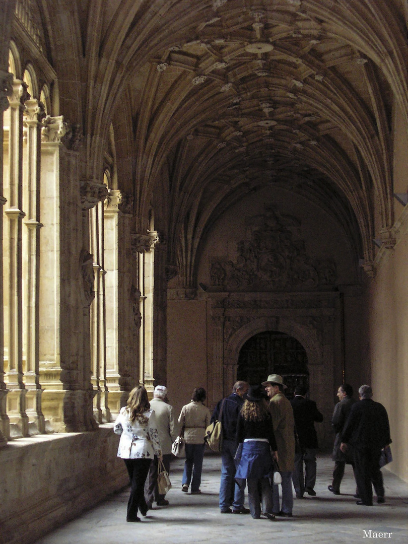 En el claustro de San Esteban. Salamanca.