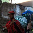 en el mercadito de Cusco