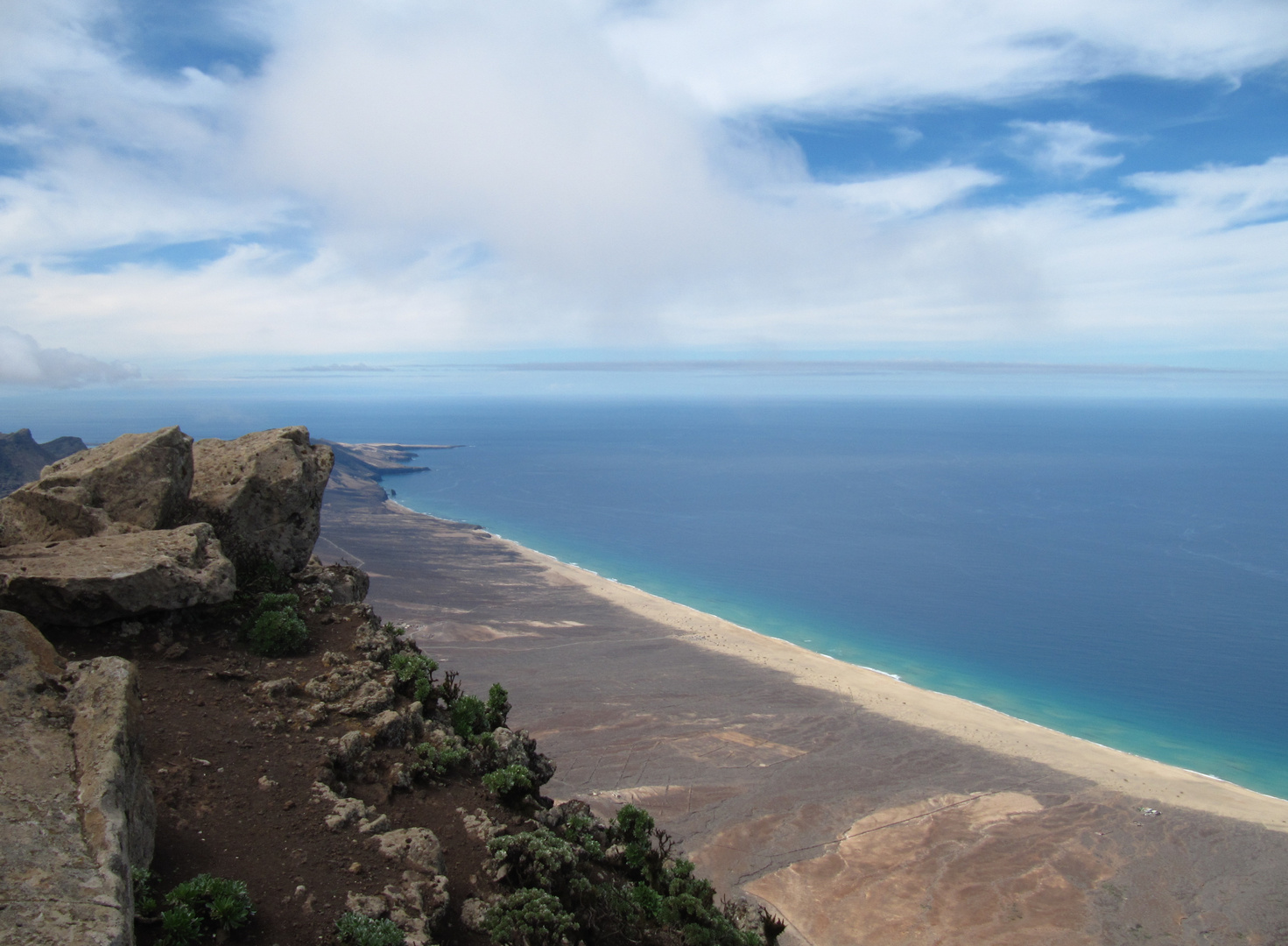 En el techo de la isla Fuerteventura - Pico de la Zarza (807m)