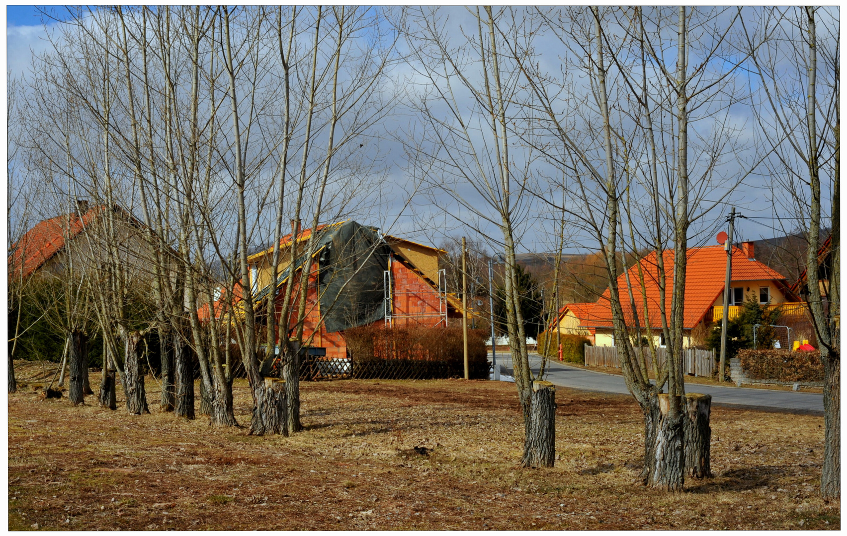 En la periferia del pueblo (Am Dorfrand)