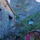 En montant au Château médiéval de Roquebrune