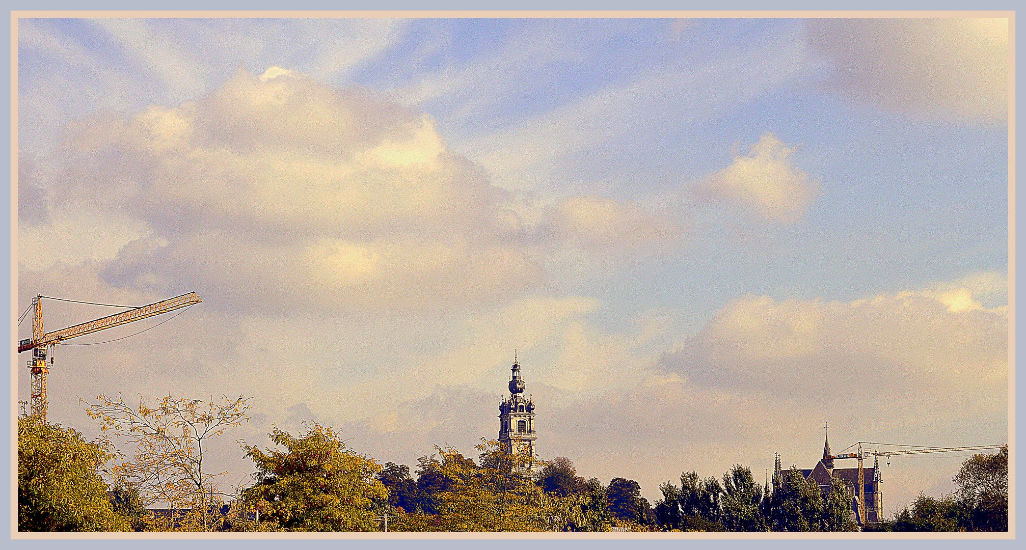 en passant par l'église